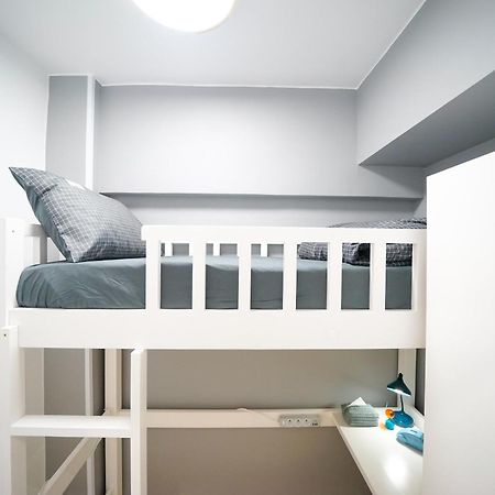 Student Accommodation - 294 Hennessy Road 香港 外观 照片
