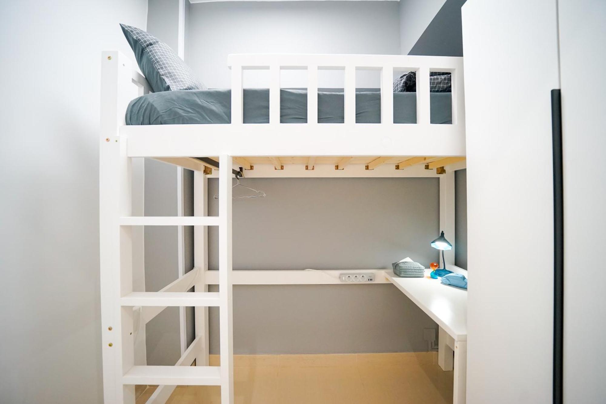 Student Accommodation - 294 Hennessy Road 香港 外观 照片