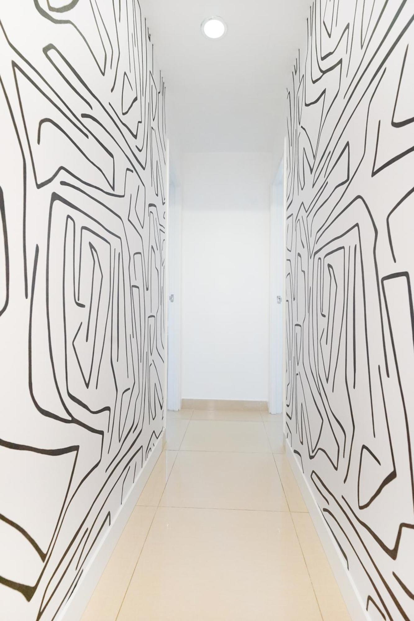 Student Accommodation - 294 Hennessy Road 香港 外观 照片