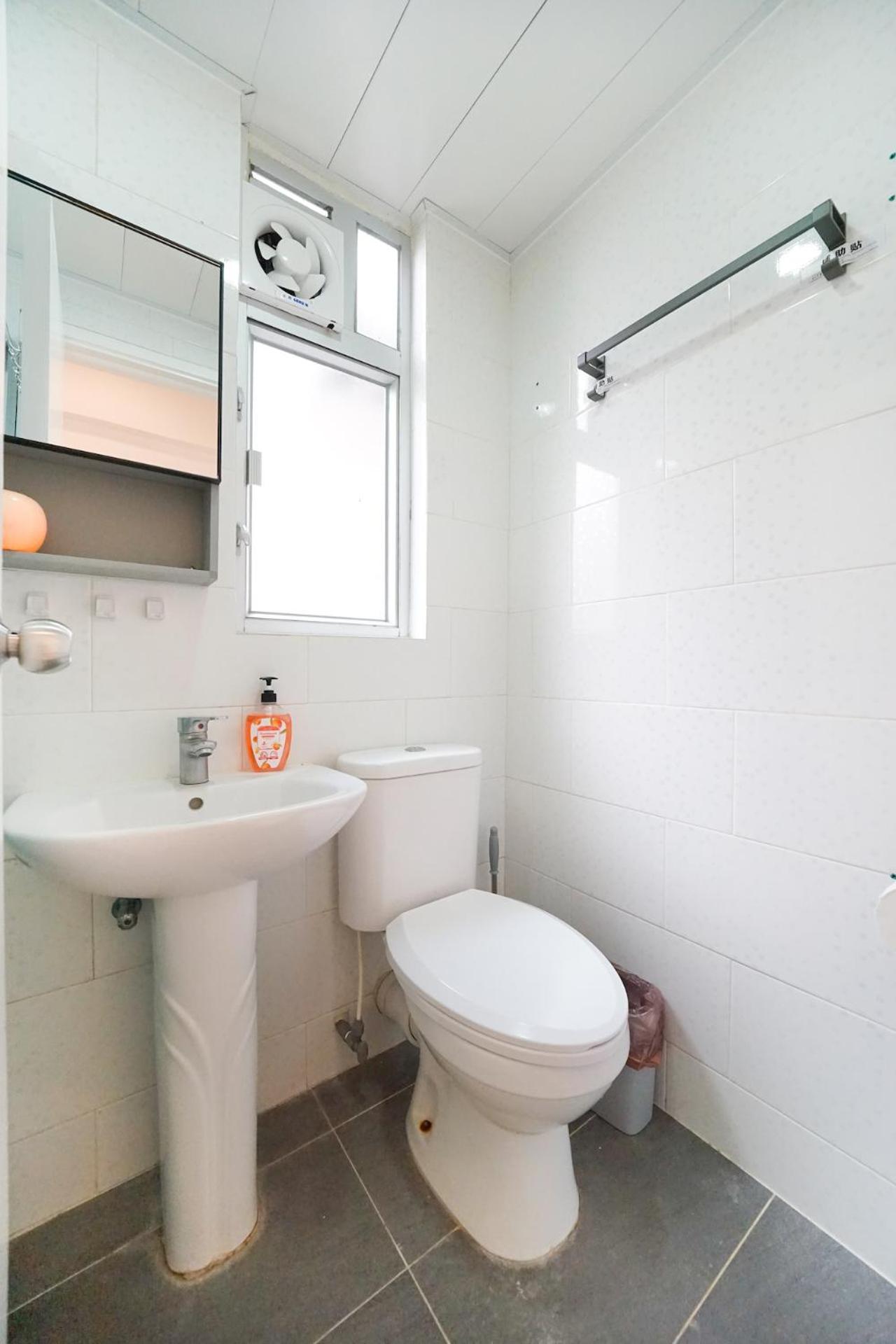 Student Accommodation - 294 Hennessy Road 香港 外观 照片